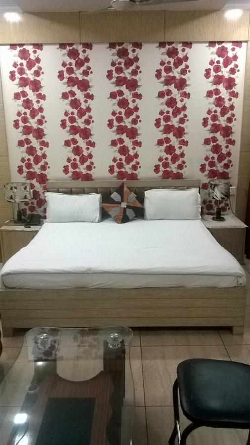 Hotel Sai Orchid Морадабад Екстериор снимка