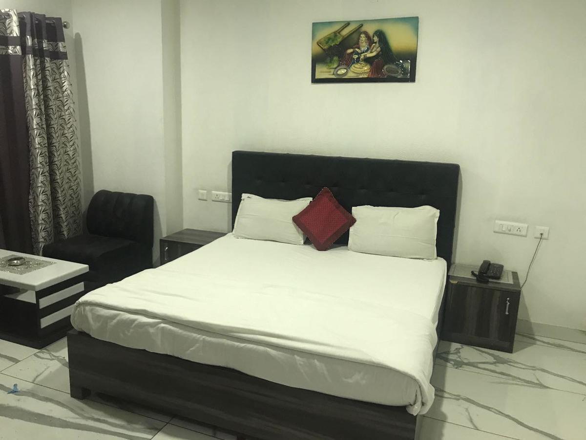 Hotel Sai Orchid Морадабад Екстериор снимка